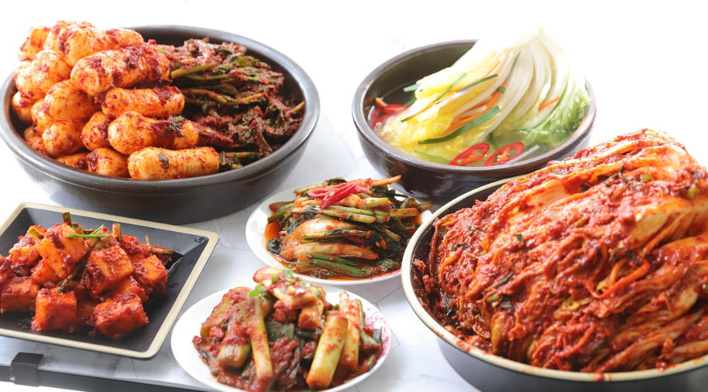 위니아 딤채 김치냉장고 김치 맛있게 먹는 방법 안내 위니아 딤채 김치냉장고 김치 맛있게 먹는 방법 안내